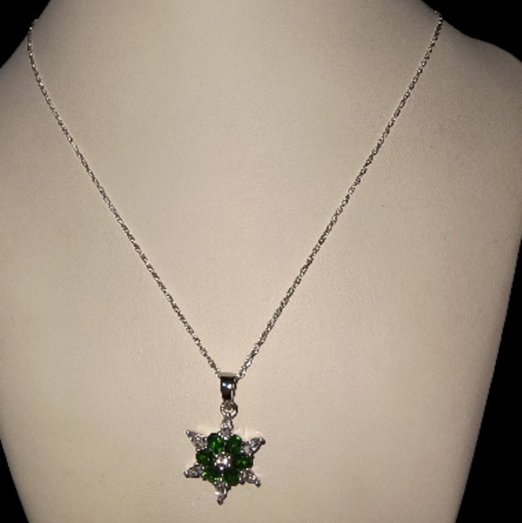Chrome Diopside, White Topaz & Sterling Silver Pendant Necklace Brand New - Picture 7 of 11